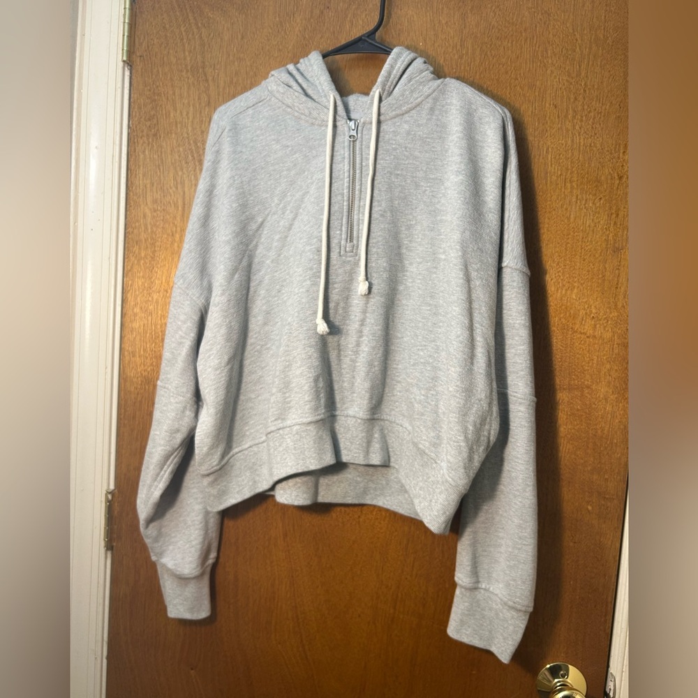 *EUC* Aerie cropped hoodie